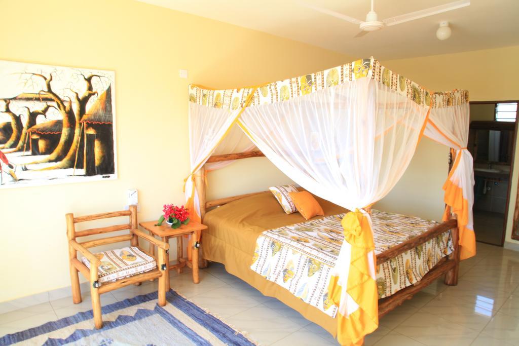 Voi Wildlife Lodge Room photo