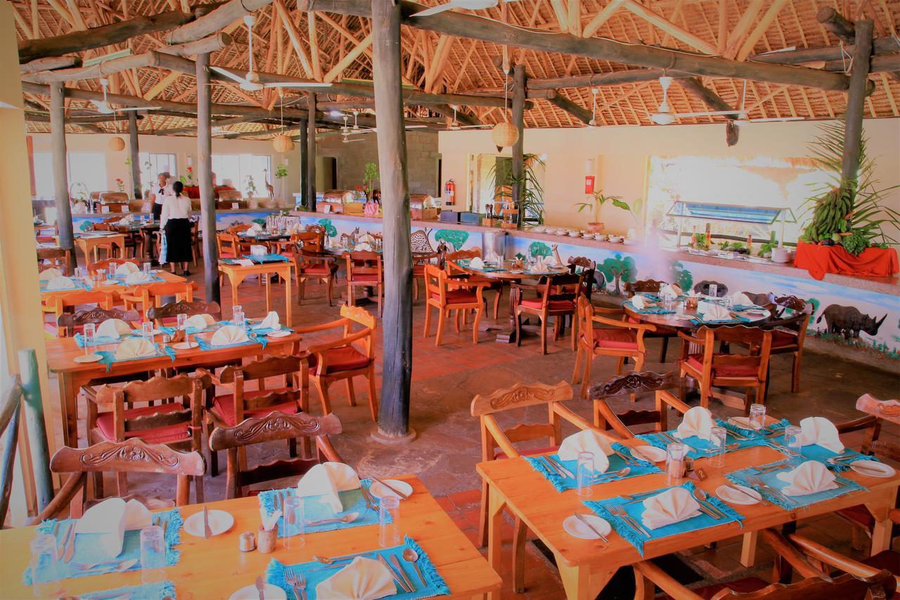 Voi Wildlife Lodge Exterior photo