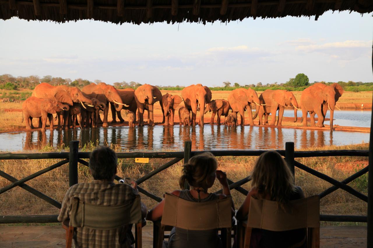 Voi Wildlife Lodge Exterior photo